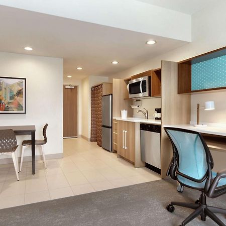 Home2 Suites By Hilton New Brunswick, Nj Exteriör bild
