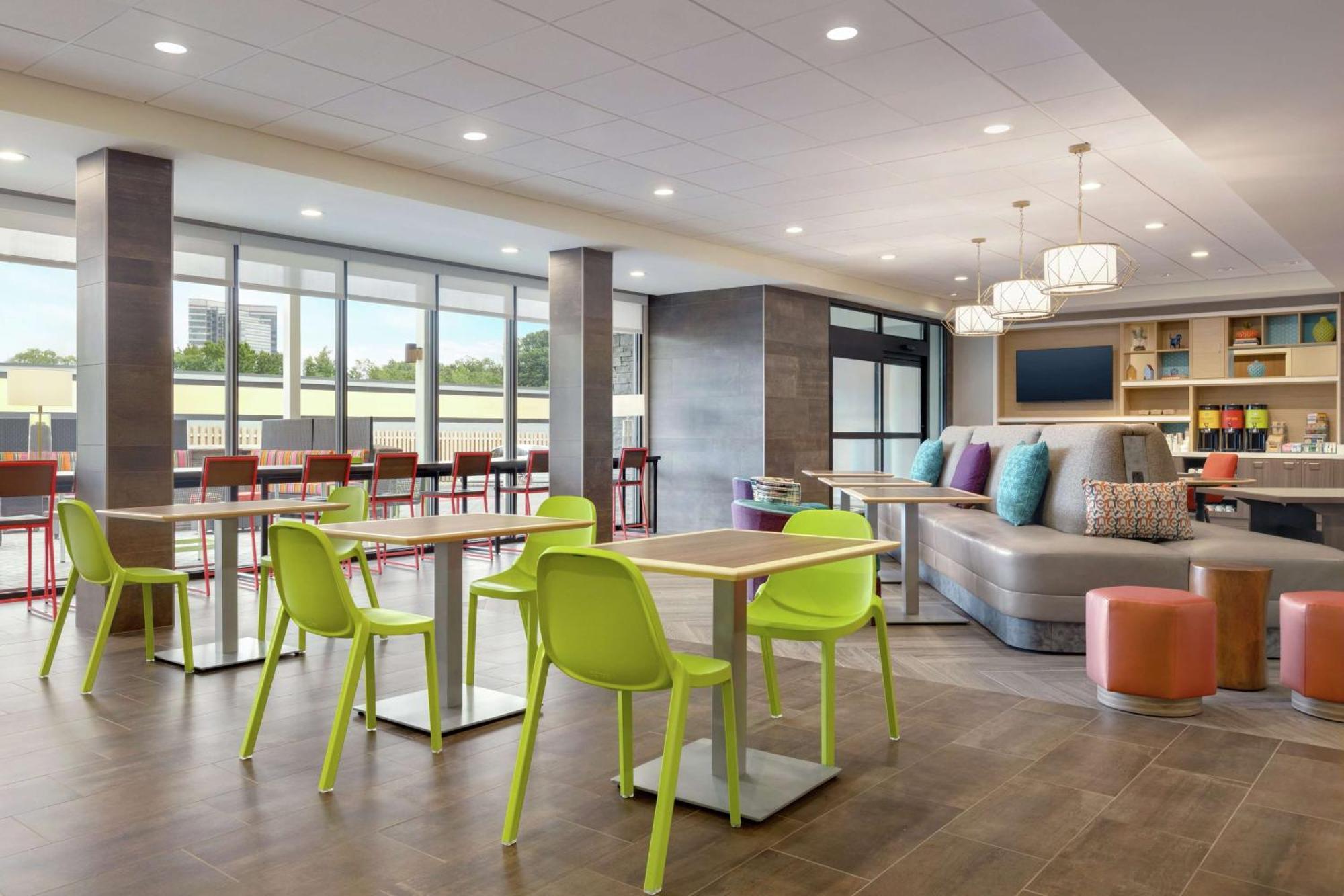 Home2 Suites By Hilton New Brunswick, Nj Exteriör bild