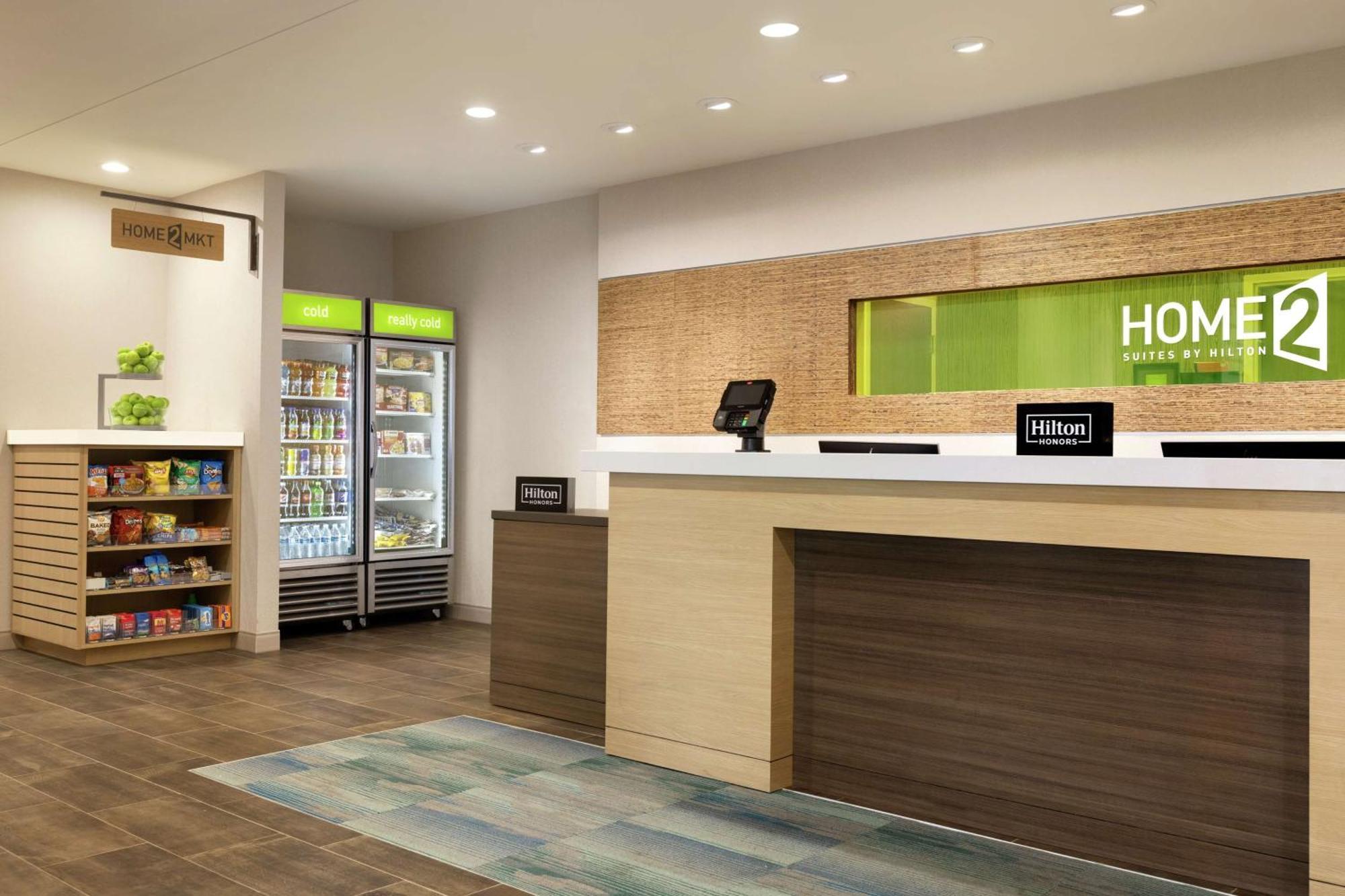 Home2 Suites By Hilton New Brunswick, Nj Exteriör bild