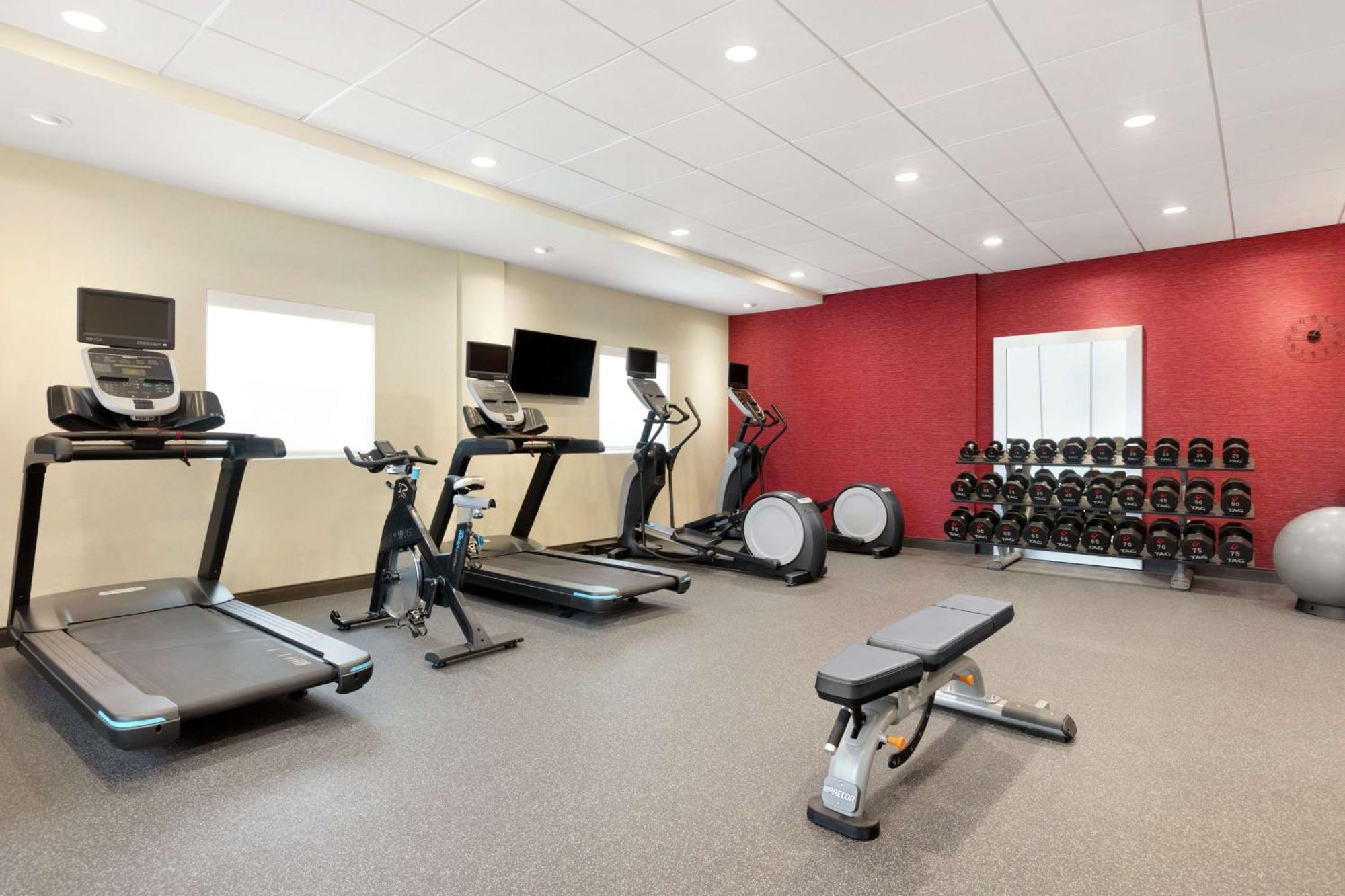 Home2 Suites By Hilton New Brunswick, Nj Exteriör bild